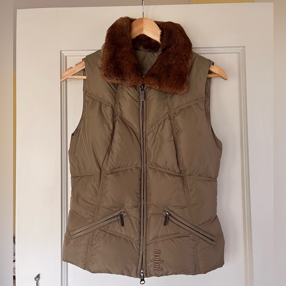 add vest with detachable real fur collar